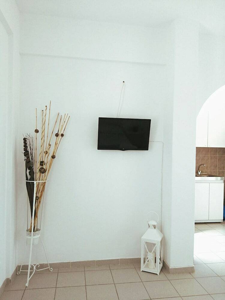 Paros King Luxury Apartments