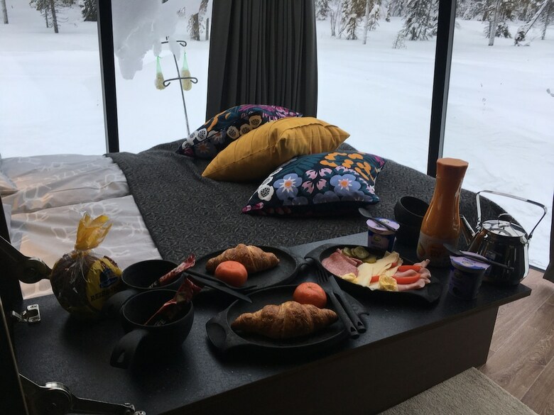 Snowlounge Aurorahut Glasigloos Icehotel