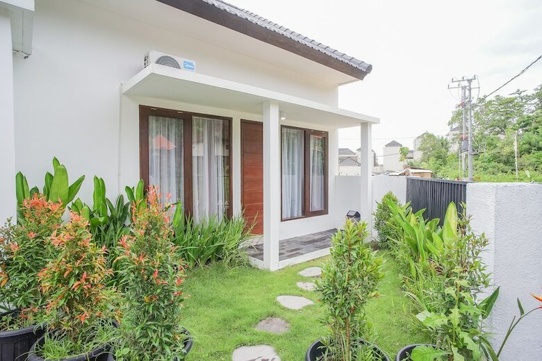Hotel Uli Bali Hostel