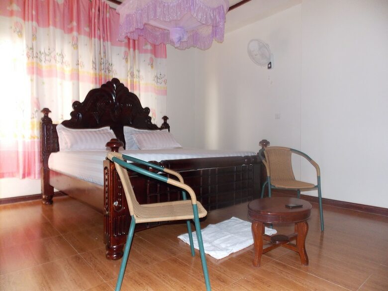 Discovery Courts Hotel