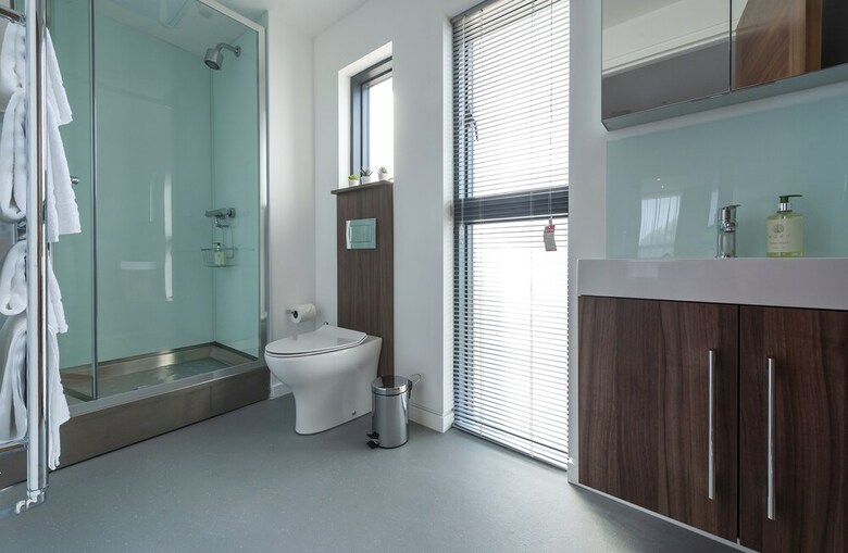 Apartrooms