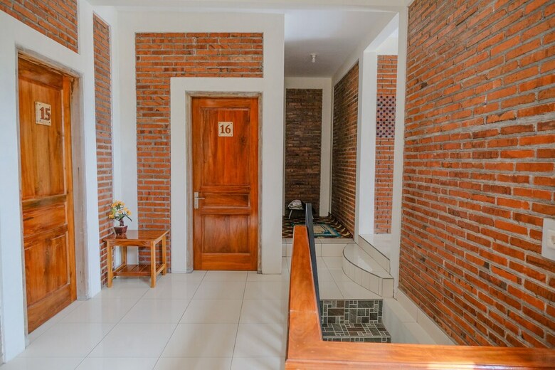 Hostal Spot On 2375 Agbil Homestay