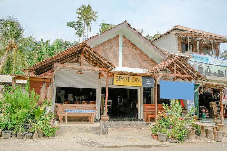 Hostal Spot On 2375 Agbil Homestay