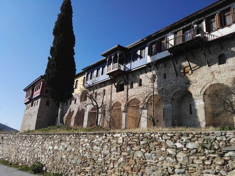 Hotel Viraggas