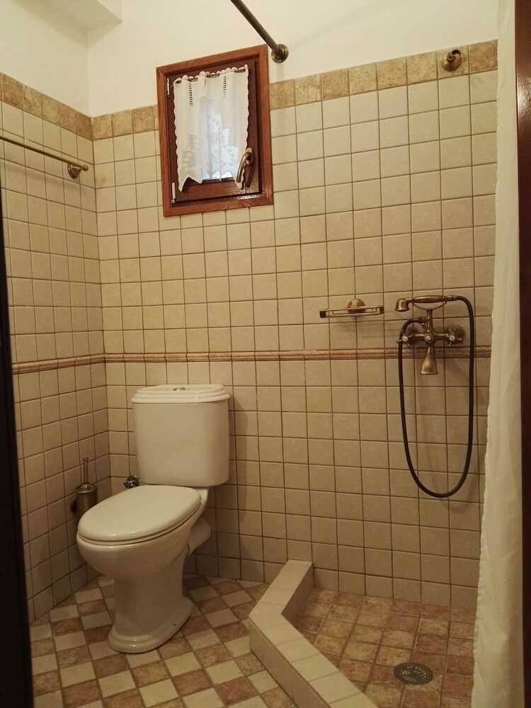 Hotel Viraggas