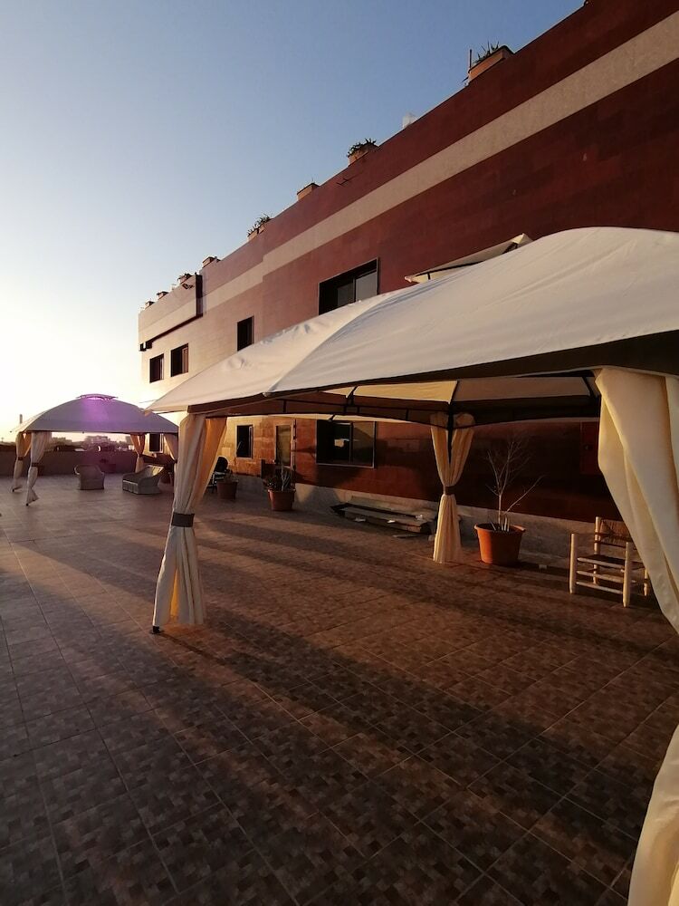 Alrabie Residence