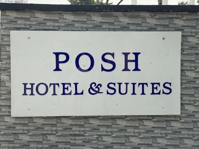 Posh Hotel And Suites