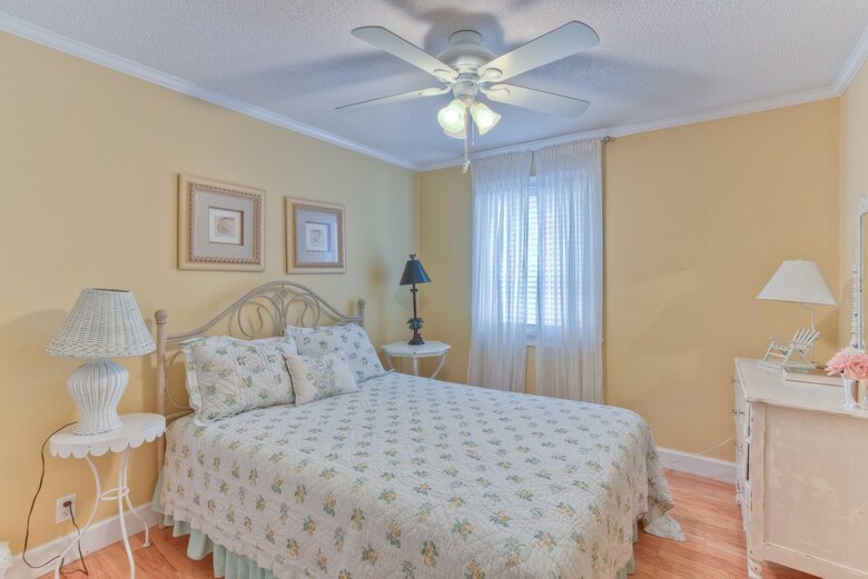 Ocean Walk Three Bedrooms By Hodnett Cooper