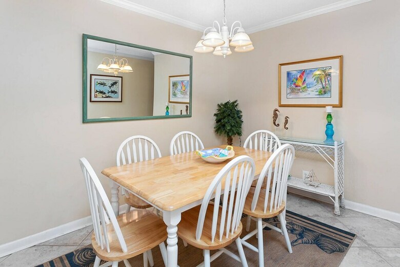 Ocean Walk Three Bedrooms By Hodnett Cooper