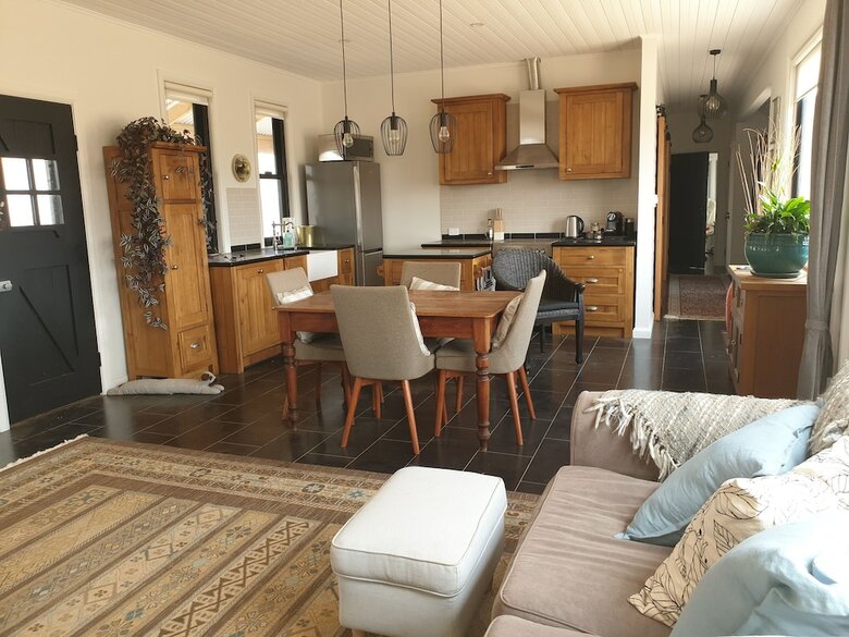 Yass Tiny Farm And Accommodation