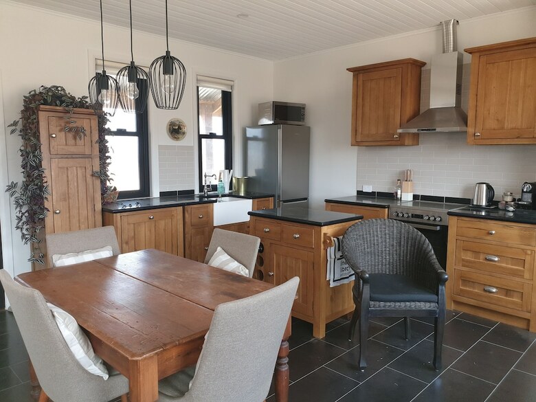Yass Tiny Farm And Accommodation