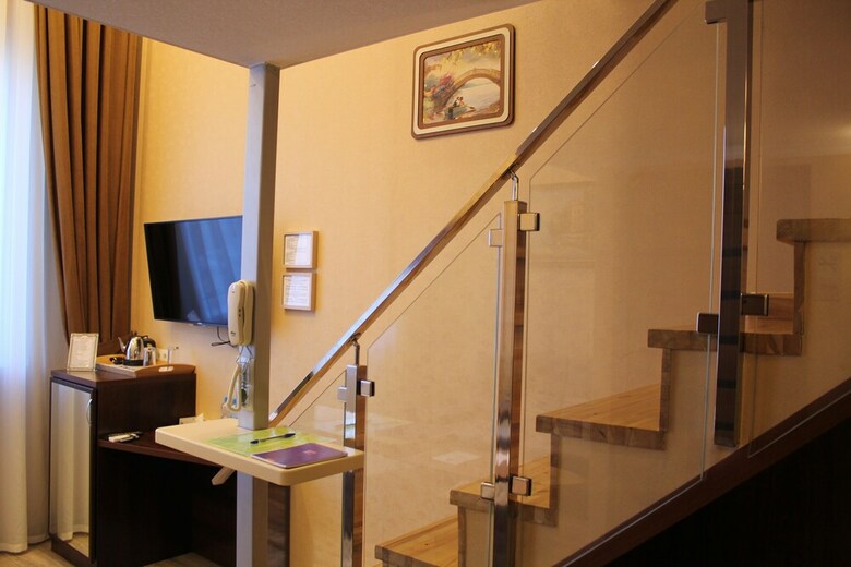 Tesoro Hotel