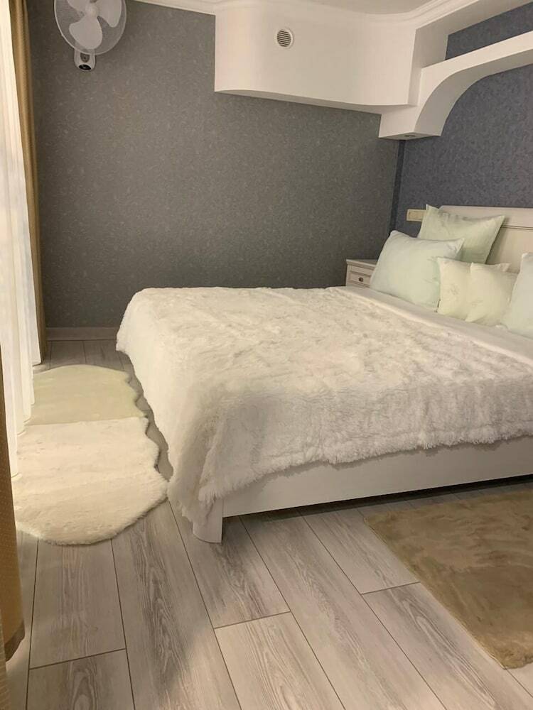 Tesoro Hotel