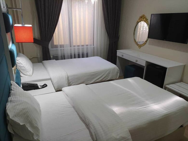 Athena Life Hotel