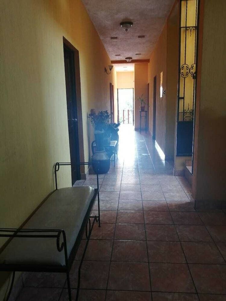 Hotel La Estancia