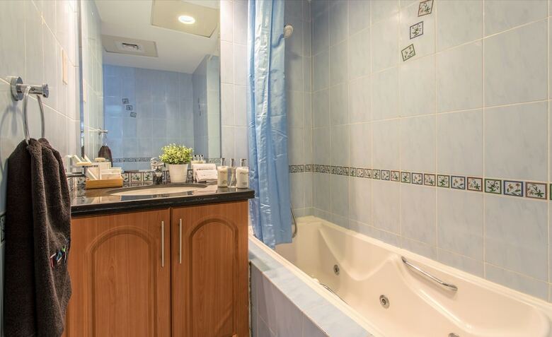 Apartamento Staycae Waves Tower