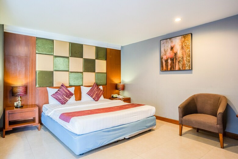 Hotel Lacuna Sukhumvit By Favstay
