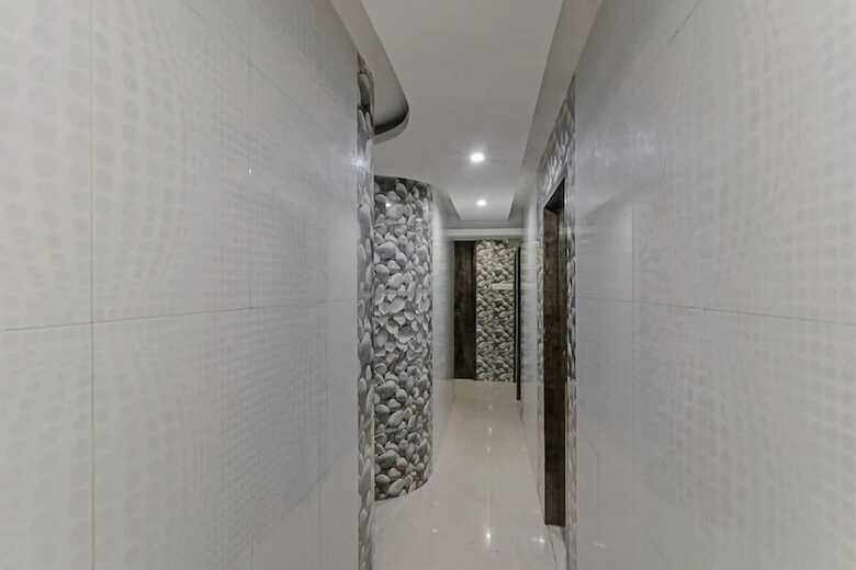 Hotel Paris Residency