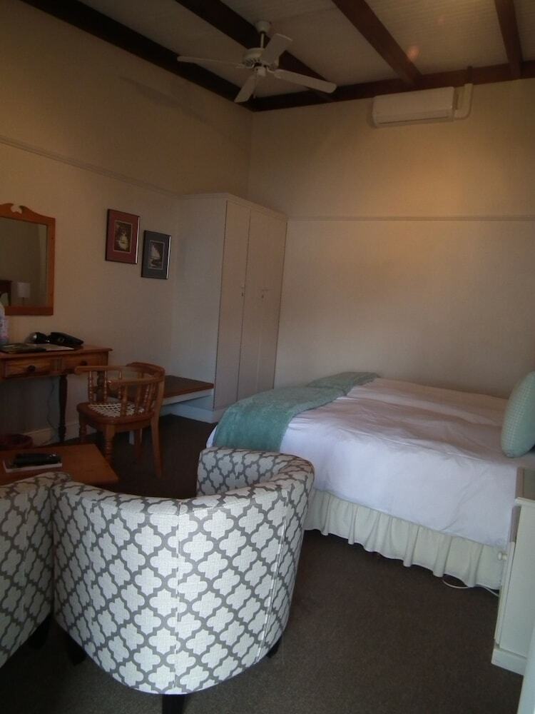 Hotel The Cock House Guest House