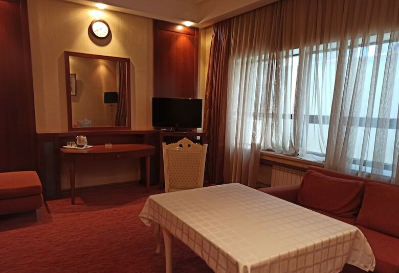 Hotel Kaspi Beach Resort