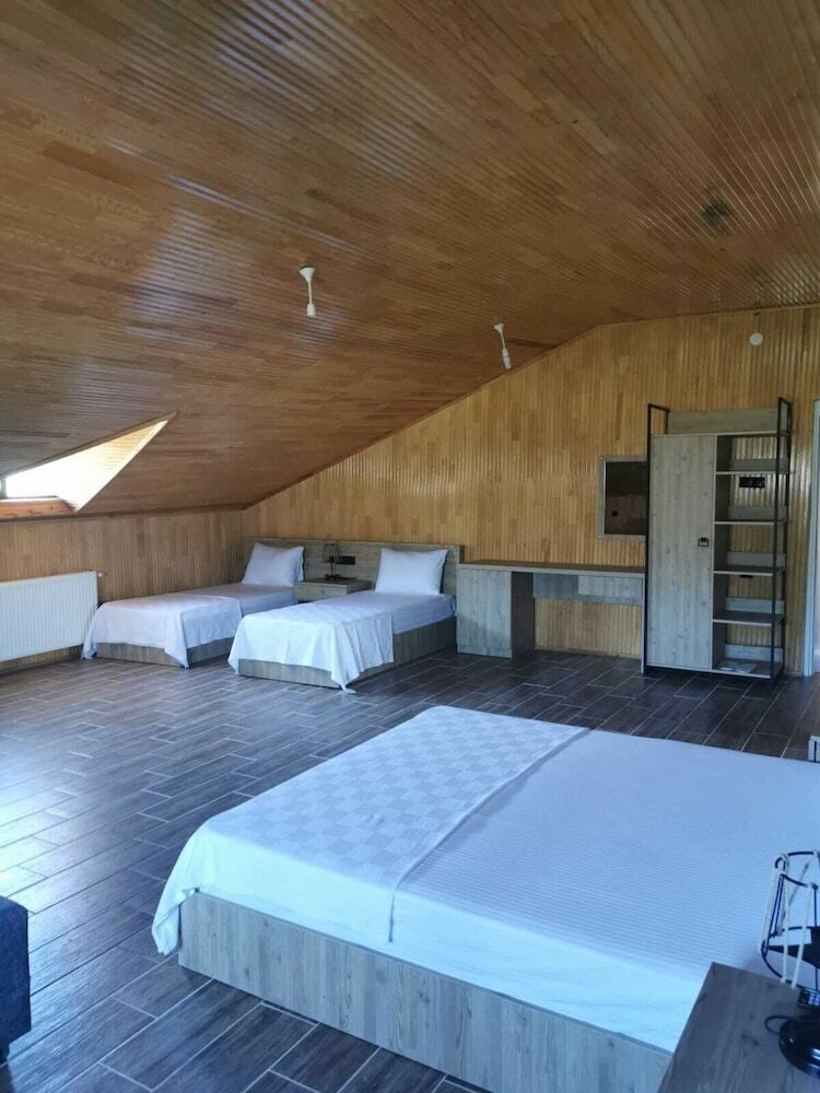 Hotel No57 Suites