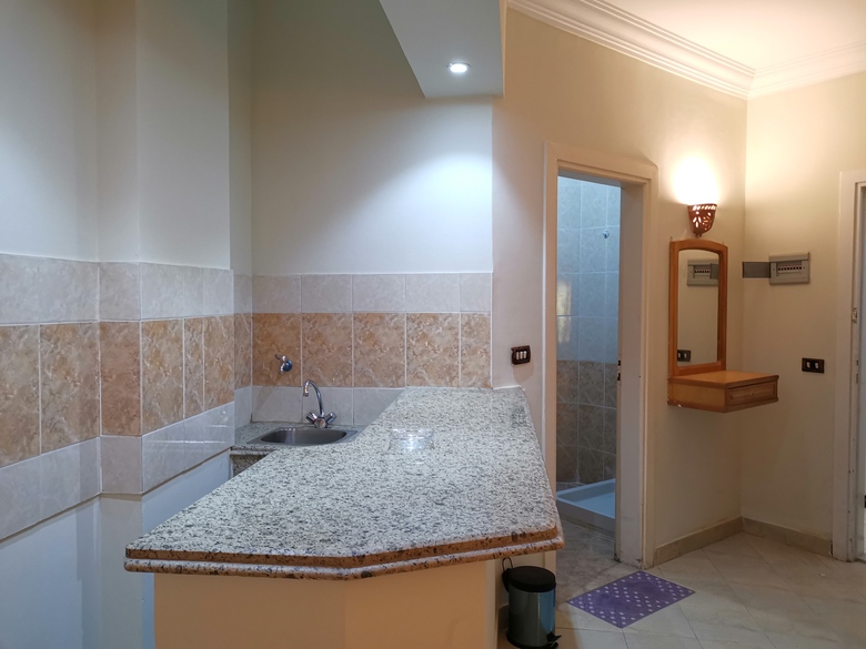 Golden Rose Hotel