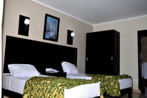 Hotel Sand Beach Resort