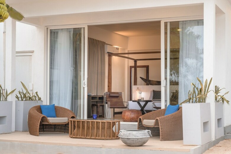 Villa The Beach House