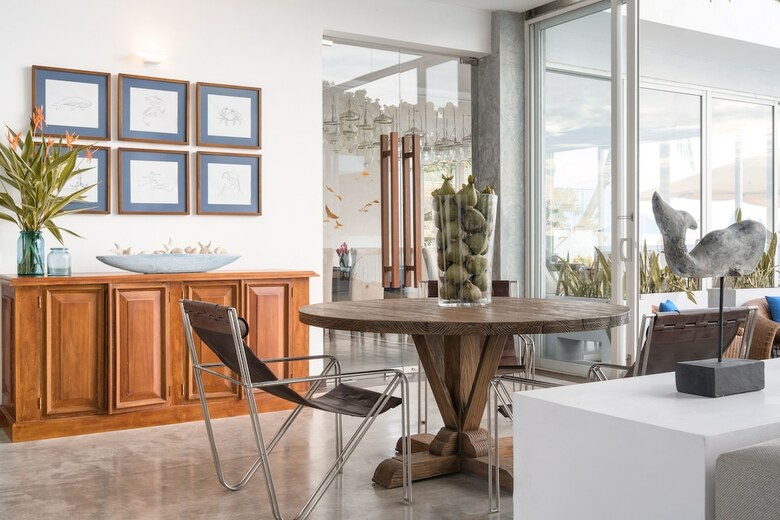 Villa The Beach House