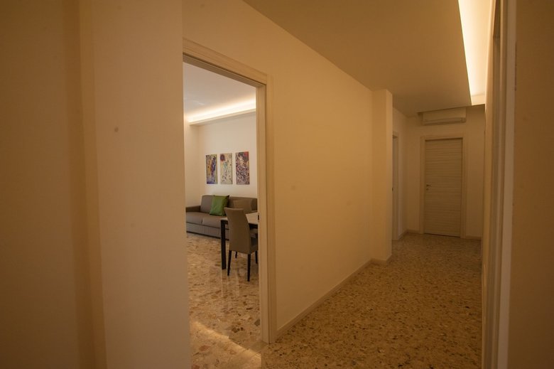 Steeb Apartment