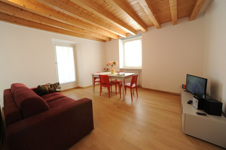 Apartamento Villa Borgo Borago