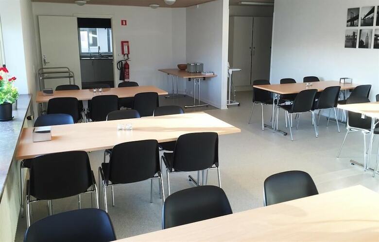 Hostal Danhostel Thybor�n
