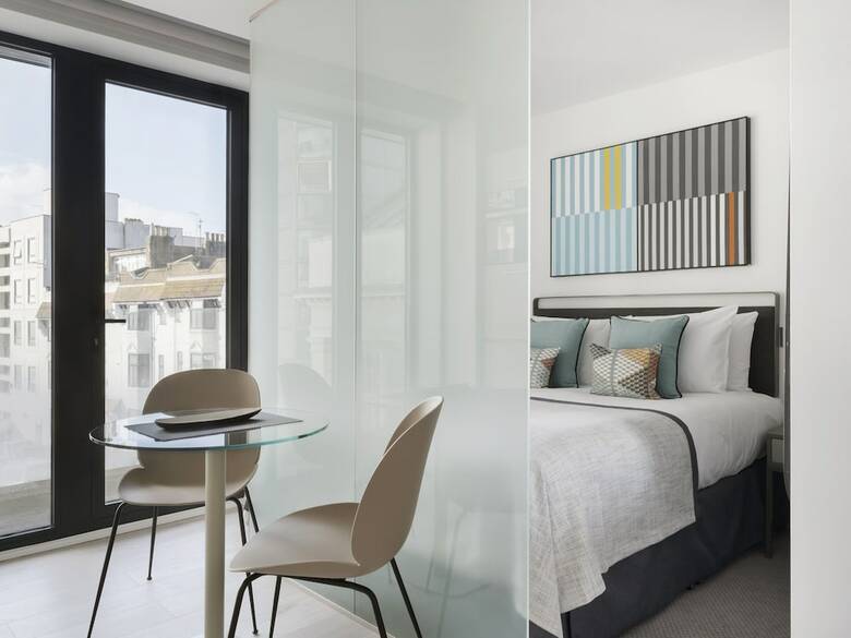 Q Square By Supercity Aparthotels