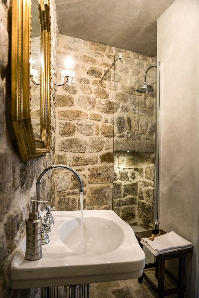 Bed & Breakfast Sanbartolomeo Casa E Put�a