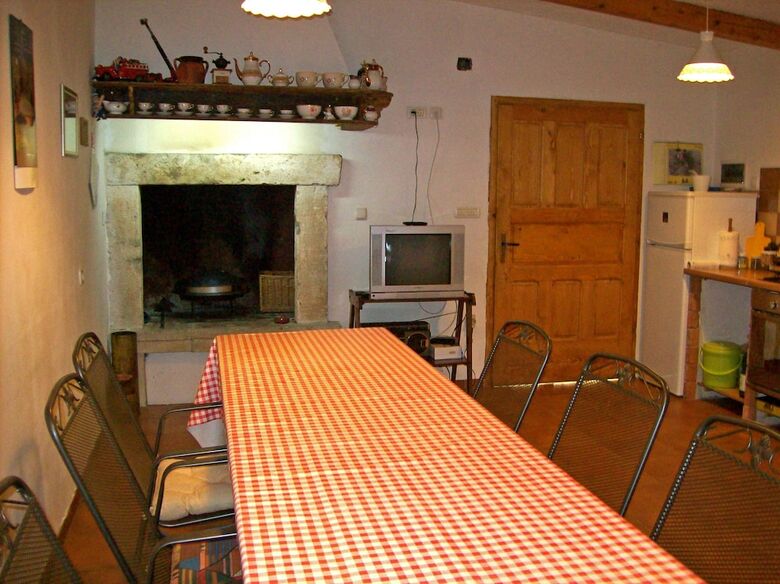 Lovely Apartment No.1 In Liznjan