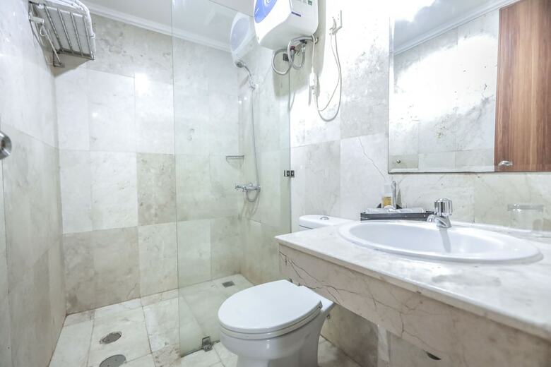 Opulence Folksy Hotel Serpong