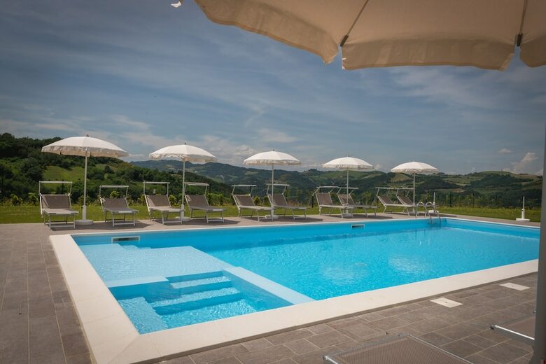 Agroturismo Agriturismo Podere Ceriano