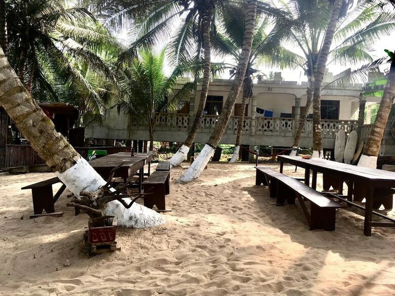 Hostal Scorpion Hill Lodge