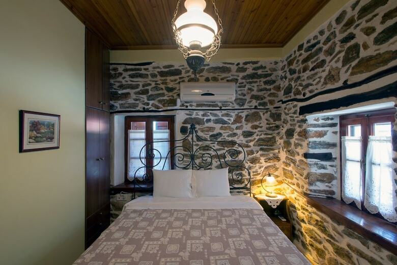 Bed & Breakfast Mansion Terpou