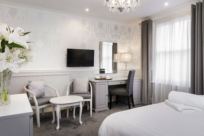Lincoln House Hotel