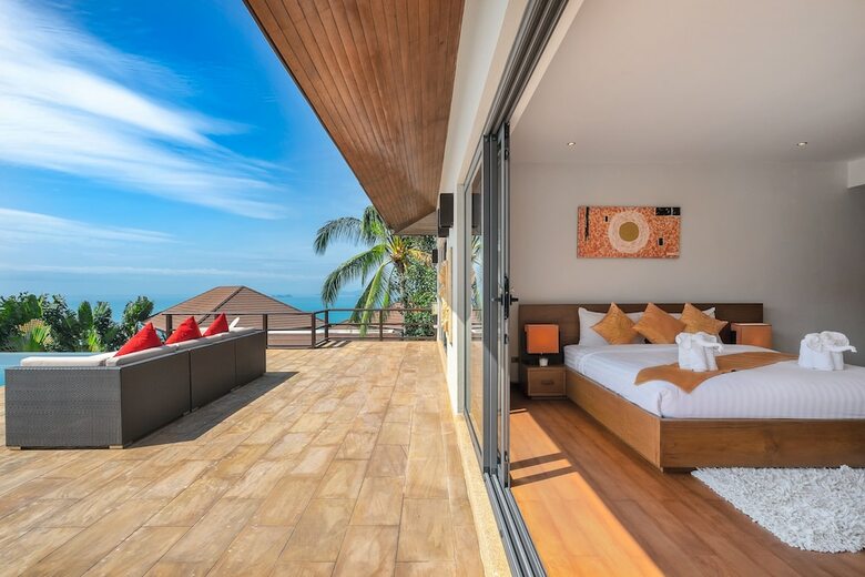 4 Bedroom Sea View Villa Bubbles