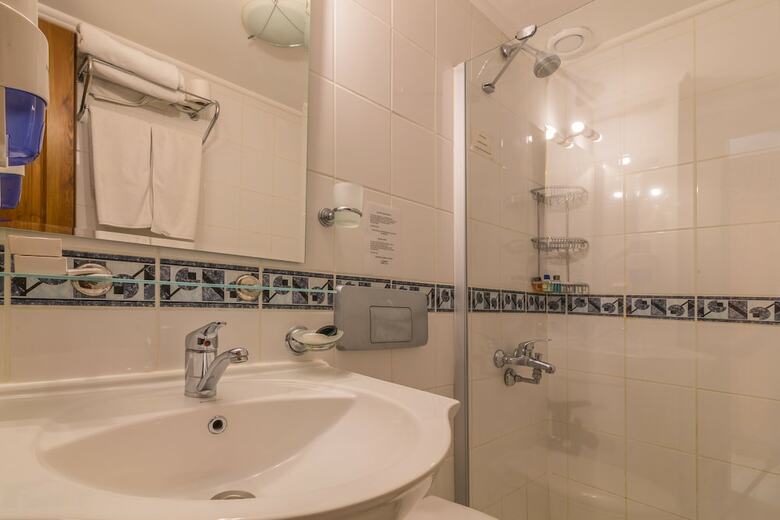 Bed & Breakfast Kalkan Oasis Hotel - Adults Only