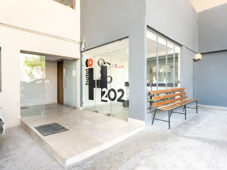 Oyo Hotel 202
