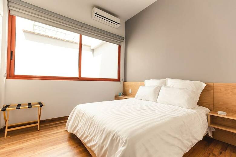 Modern, Art Deco Space In La Condesa W Terrace!