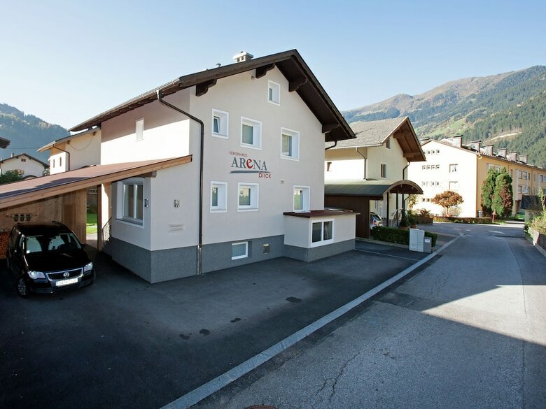 Modern Holiday Home With Garden In Tyrol