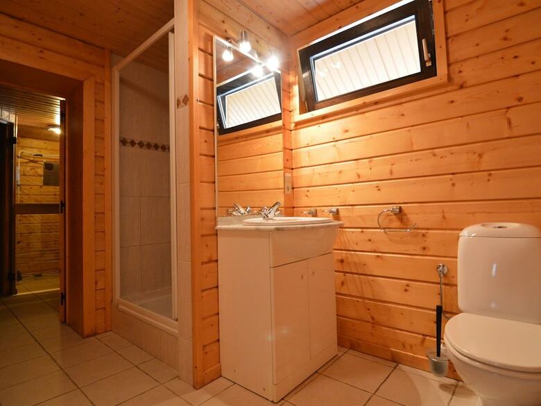 Comfortable Chalet In Ovifat Near Ski Lift