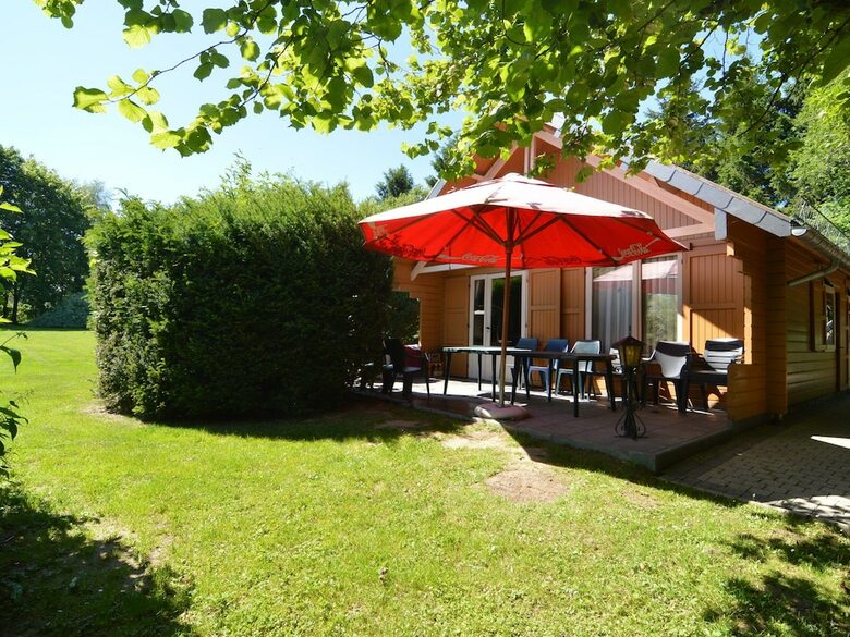 Comfortable Chalet In Ovifat Near Ski Lift