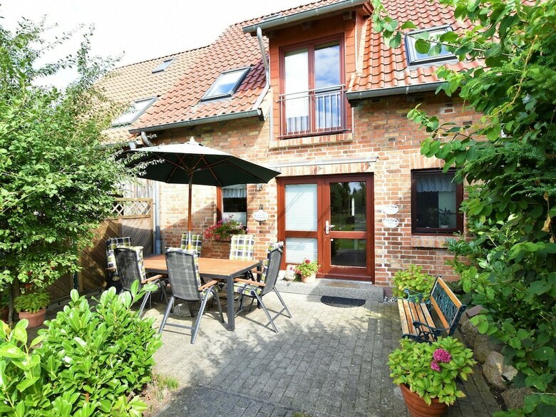 Fabulous Holiday Home In Thorstorf Near Sea