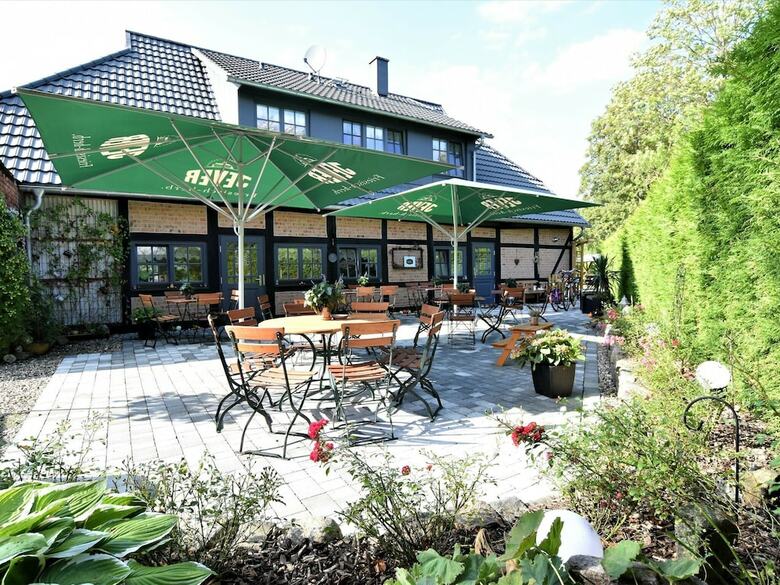 Fabulous Holiday Home In Thorstorf Near Sea