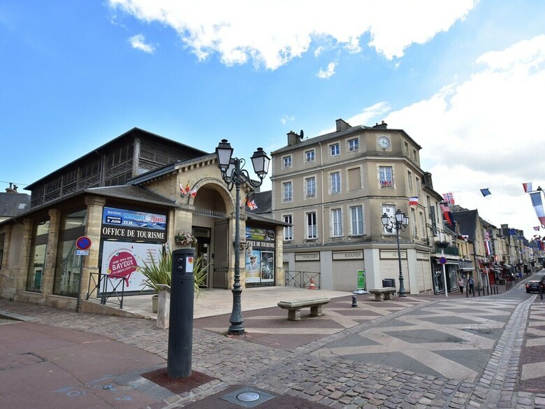 Apartamento Spacious, Modernised Accommodation Right In The Centre Of Bayeux
